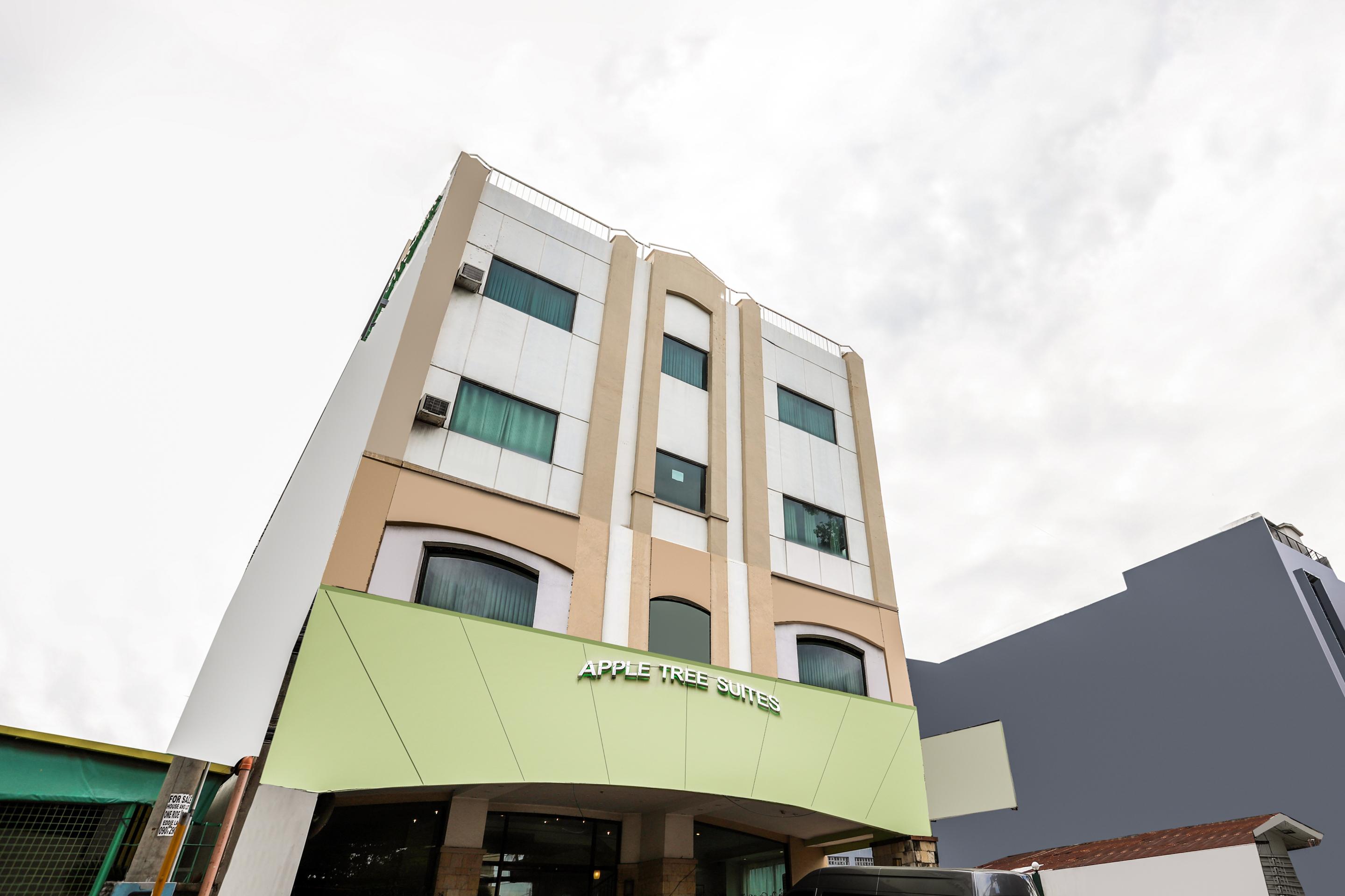 Oyo 210 Apple Tree Suites Себу Экстерьер фото