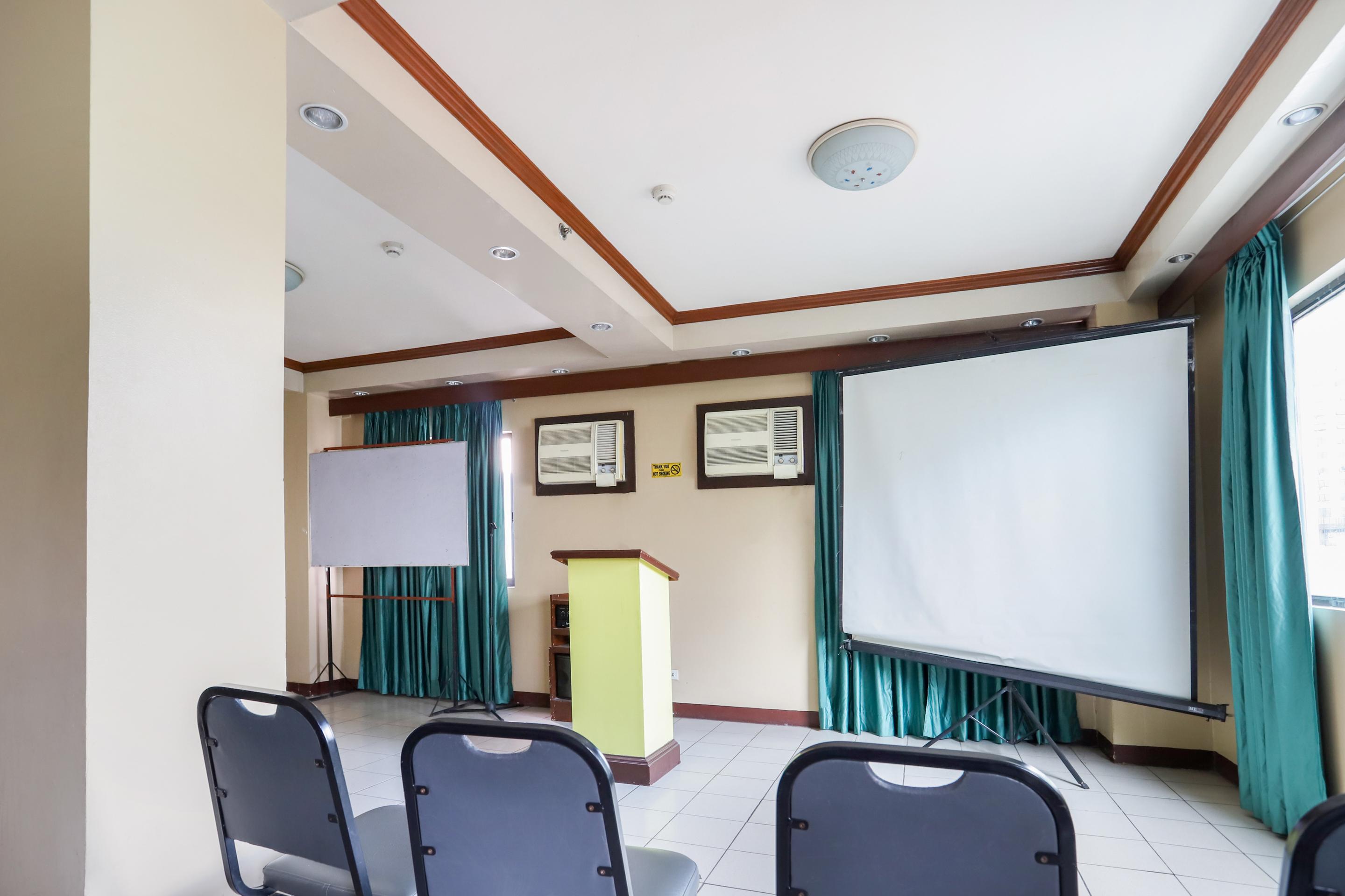 Oyo 210 Apple Tree Suites Себу Экстерьер фото