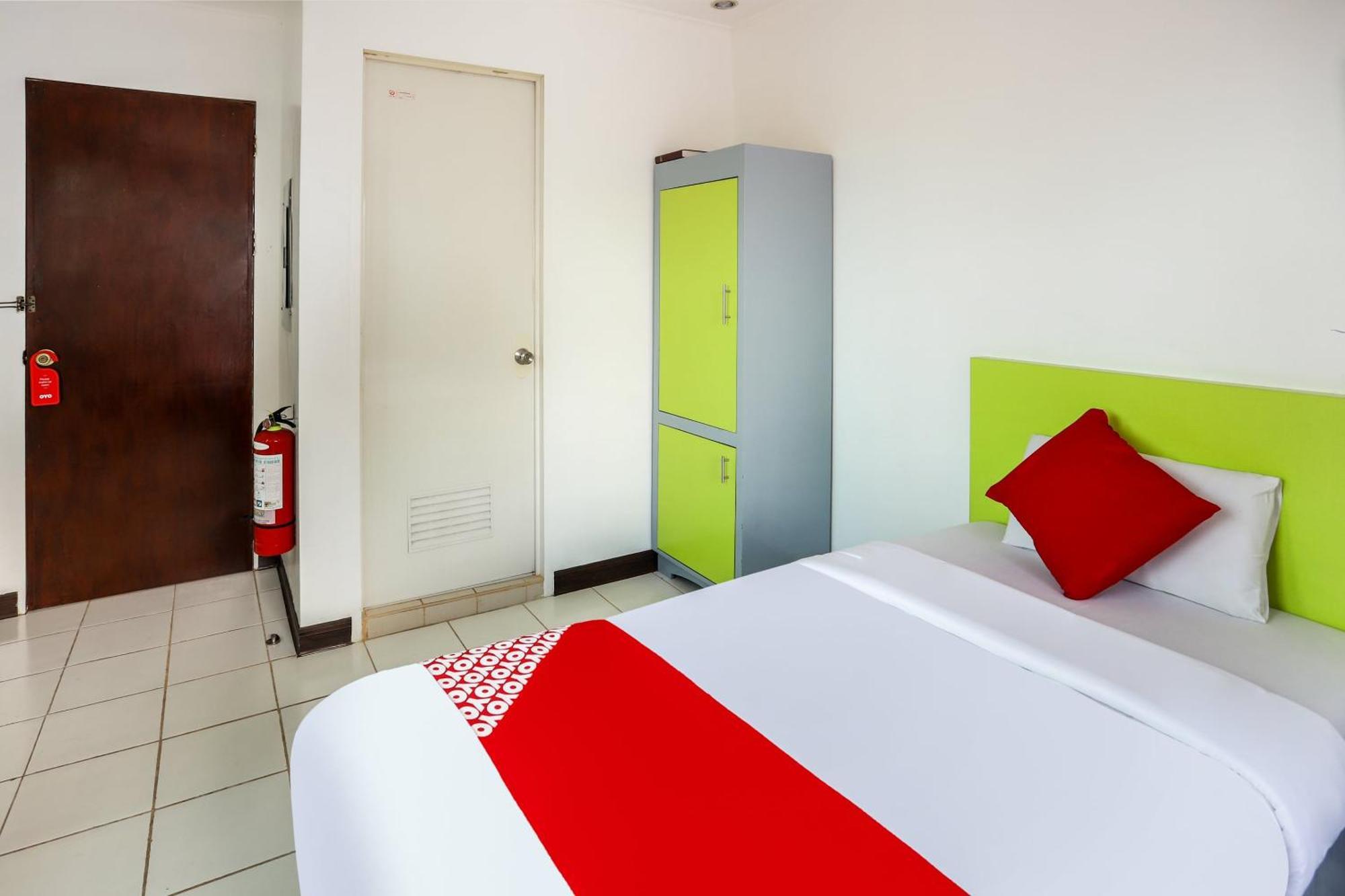 Oyo 210 Apple Tree Suites Себу Экстерьер фото