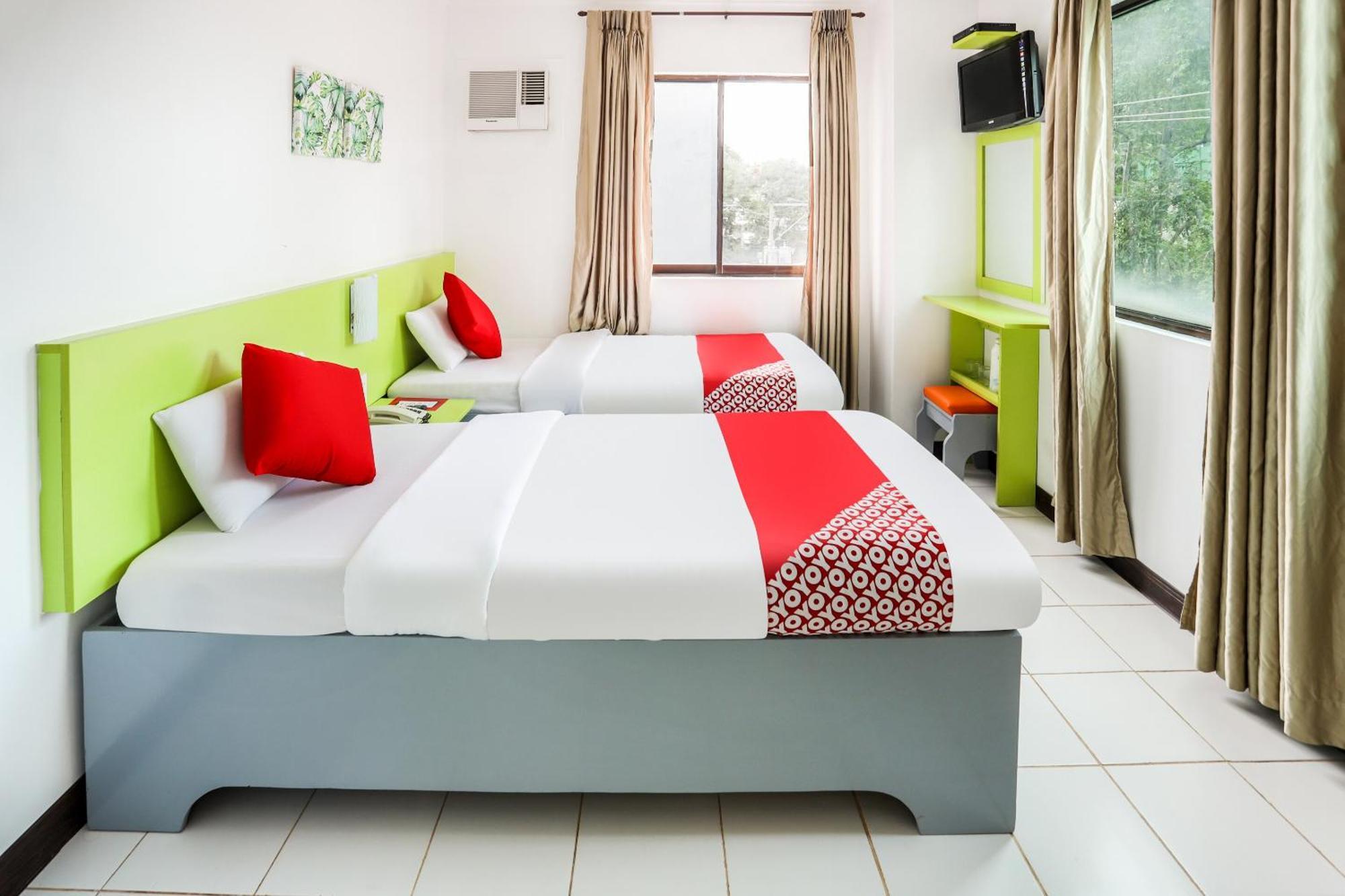 Oyo 210 Apple Tree Suites Себу Экстерьер фото