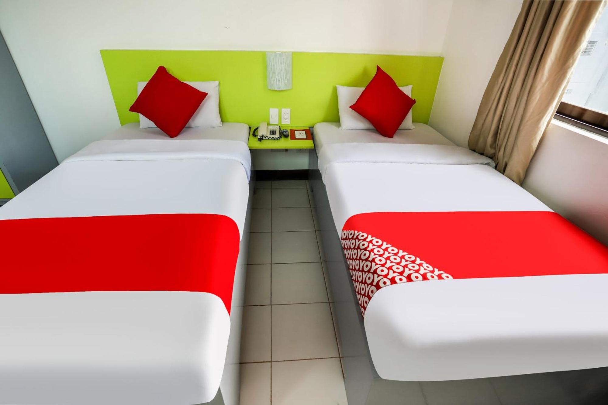 Oyo 210 Apple Tree Suites Себу Экстерьер фото