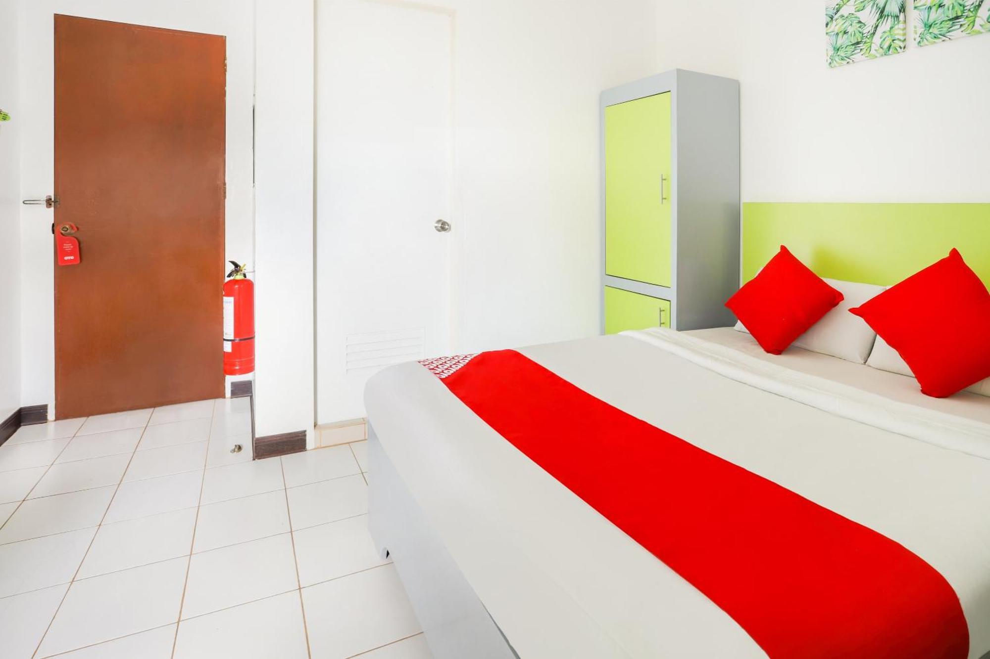 Oyo 210 Apple Tree Suites Себу Экстерьер фото